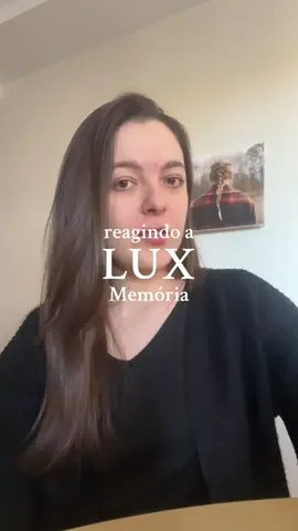 (Vídeo picotado para não ficar sem áudio) reagindo a LUX - Rosalía | Memória #musica #musictok #rosalia 