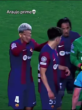 Who remember this monster version of Ronald araujo 💀#ronaldaraujo #araujo #redcard #barcelona #football  