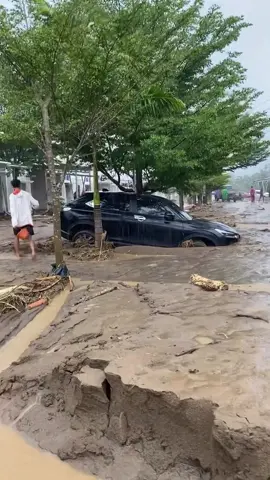 Kondisi perumahan Lumin park, Lubuk minturun pasca banjir bandang  Padang,Sumatra Barat #sumaterabarat  #banjirbandang 