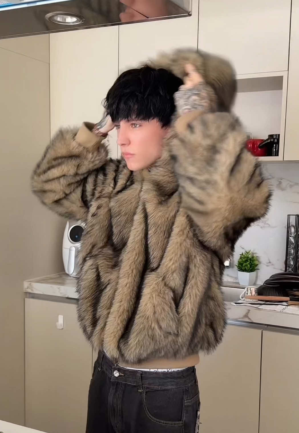 Mis piezas favoritas de esta temporada @shein_mex Usa mi cúpon de descuento: 25BFcry  Encuentra mas productos buscando: UT45M desde un 90% Oferta válida del 28 al 30 de noviembre del 2025 en productos seleccionados #cry #fyp  #SHEINBlackFriday #SHEINBigSale #publicidadpagada