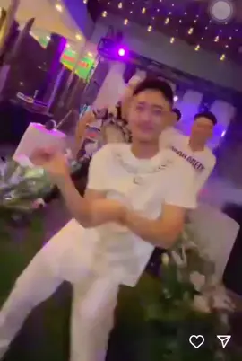 Múa dẻo quã  các a n  😳#ducmanh#xiang #anthuyen🗽 #huyduc🐰 #anthuyenduchuong🧊🦁 