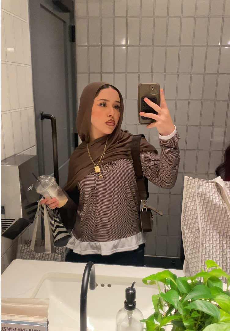 TikTok quality never as good as regular camera #hijabioutfits #ootdinspo #fallfashion #hijabi 