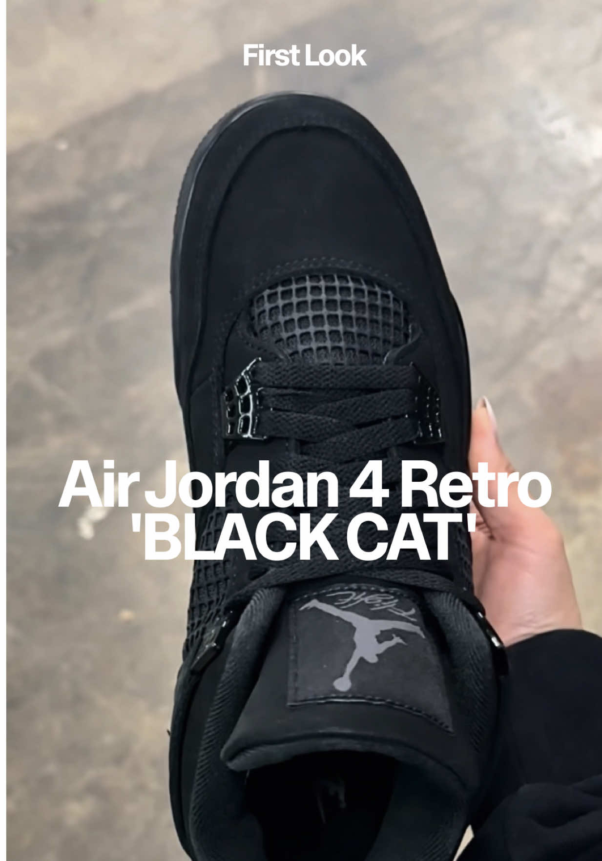 Air Jordan ‘Black Cat’ 4s 🖤Get yours now, only on the #goatapp 