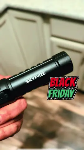 This might be the brightest flashlight I’ve EVER used. The SkyFire “Illegal” 1376 LED Flashlight basically turns night into day. Perfect for camping, hunting, late-night walks, power outages, and keeping track of your dog in the dark. Adjustable zoom, 5 lighting modes, rechargeable, ultra-bright, and built like a tank. Black Friday Sale is INSANE right now — don’t sleep on this one. #tiktokshopblackfriday #flashlight #Outdoors #campinggear #gadgettok @SKYFIRE Store @SKYFIRE 