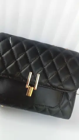 #Tas #cantik #creatorsearchinsights 