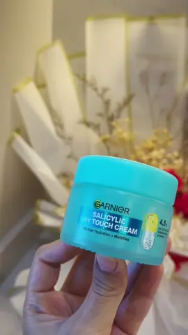 Hello Mochi Skin 💕 Cream terbaru dari Garnier yang tak melekit tapi bantu hydration & oil control. Kulit bebas jerawat dehan mochi cream  #GarnierMalaysia #GarnierDryTouchCream #MochiSkin #Moisturiser #PlumpSkin