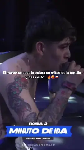 El menor se saca la polera en mitad de la batalla y pasa esto… #batallasderap #freestylerap #rap 