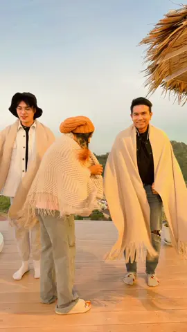 #သူဌေးကြီကိုအတင်ခေါ်ရတယ်ဆော့မို့လာခဲသမီးTtတင်ချင်လိုတပုဒ်ထဲပါလို😂