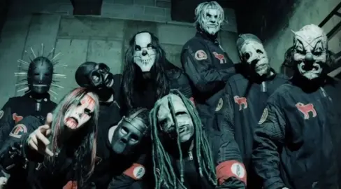 Slipknot _ Snuff _ Bachata  . . . . #bachata #ia #Bachatarock #slipknot 