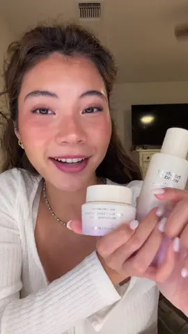 On sale now on Amazon for Black Friday & Cyber Monday @haruharu wonder Official US @haruharu wonder #harahuruwonder #livewithwonderdaybyday #barrierrepair #sensitiveskin #harahuruwonderpartner 