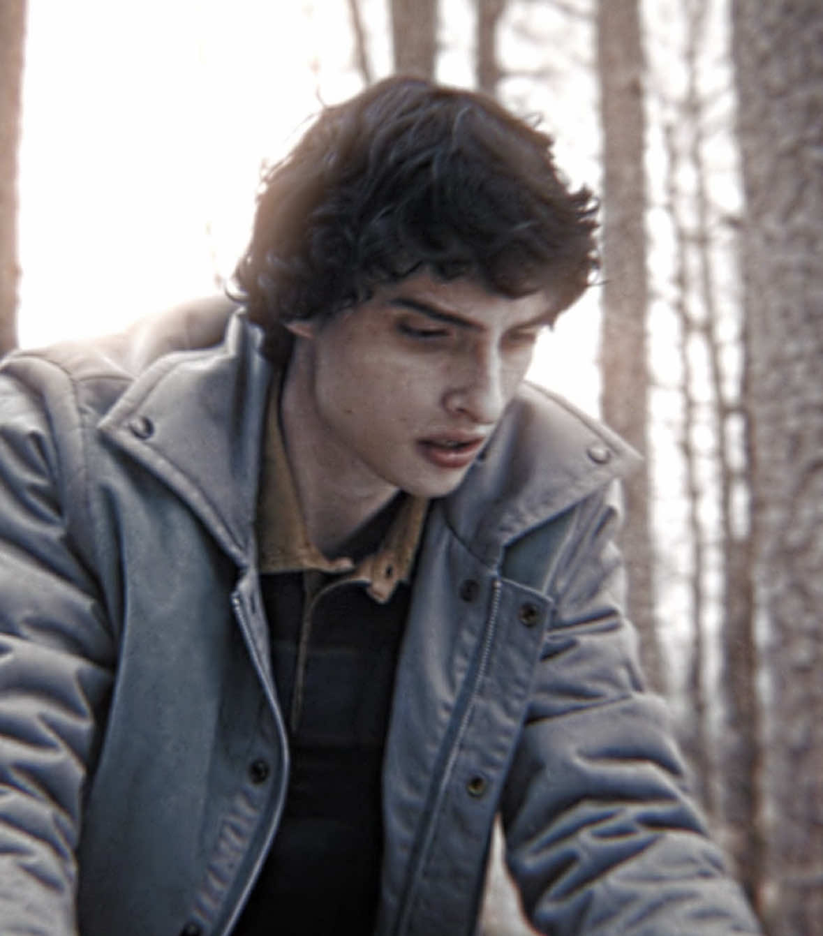 doing all that just to hold hands…  #strangerthings #strangerthings5 #byler #mikewheeler #willbyers 