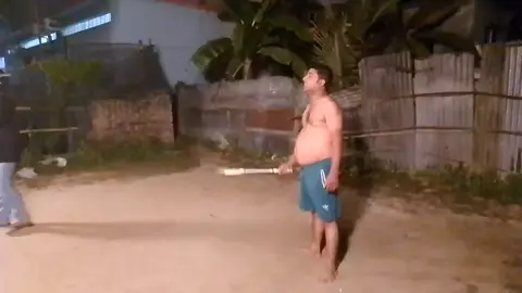 #creatorsearchinsights খেলাধুলা উলঙ্গ পরিবেশ। ভিডিওটা মাইনে নিবেন না কেউ 😅😅#tiktok #foryou #fyp#trending 😅😅