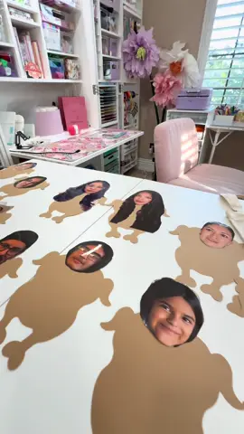 Happy thanksgiving amigas 🫶 Did any one else recreate the viral turkey garland? 😂 Comment link for the Black Friday sales! Over 40% off so many amazing crafty machines! 🤯  #turkeygarland #curio2 #craftyfamily 