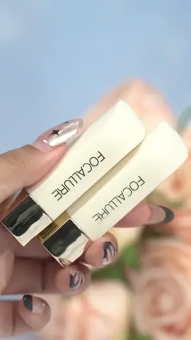 ลิปแมตต์ที่ให้สีชัดสวยแบบไม่ต้องพยายาม ทาทีเดียวก็ปังทั้งวัน #focallure #focallureth #lipmatte #velvetmatte #lipstick jy