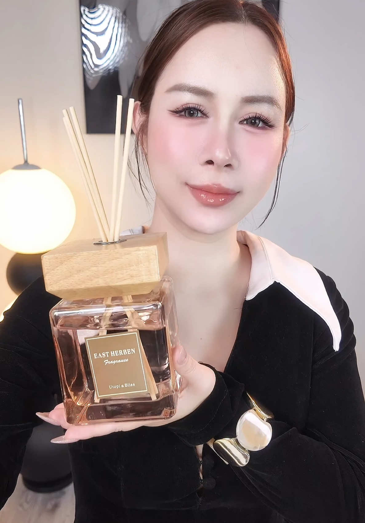 Thơm như ở khách sạn luôn ạ #xuhuong #thuongthuongne #tinhdauthomphong #tinhdau 