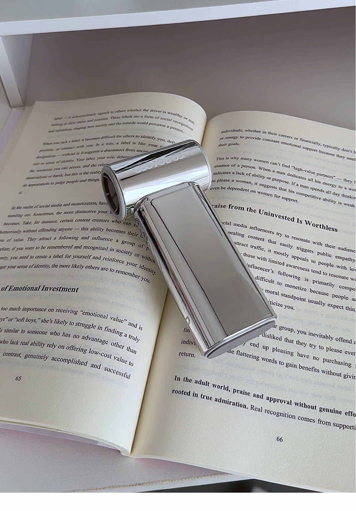 Replying to @ayen here sissyy ✨🖤 #goojodoqfan #minifan #pocketfan #fyp 