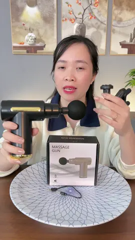 Máy massage 4 đầu đấm 6 chế độ giá hời #maymassge #maymassgecamtay #maymassagecovaigay #xuhuong #melinhanh 