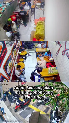 Semakin tinggi pohon, semakin kencang angin yang menerpa.. #kuat  #cctv  #nasigoreng  #kulinerbojonegoro  #fyp  @bjn_24jam  @Kuliner_Bojonegoro  @Kuliner Jawa Timur  @Berita Bojonegoro  @Wisata Kuliner Bojonegoro 