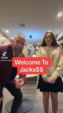 Full buffet video coming soon!!! But first…… #husbandgoals #thanksgivingdinner 