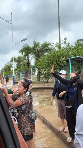 ทุกคนต้องนับ1ใหม่หมดเขาจะเริ่มต้นกันใหม่อย่างไร🥲#น้ำท่วมหาดใหญ่สงขลา #น้ําท่วมหาดไหญ่ #สงขลาบ้านเรา 