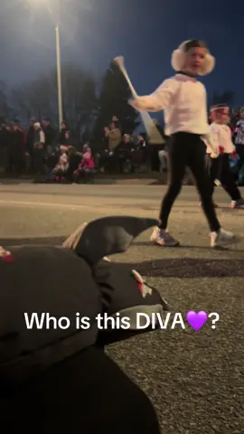 I loved that snowman😭 #funny #batontwirling #dancers #parade #fyppppppppppppppppppppppp 