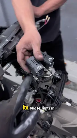 Napaka SOLID naman nyan sir 🔥 Mj lights premium led, pang malakasan nating ilaw 🫡  #everyonehighlights #highlightseveryone #Minidrivinglights #combolights