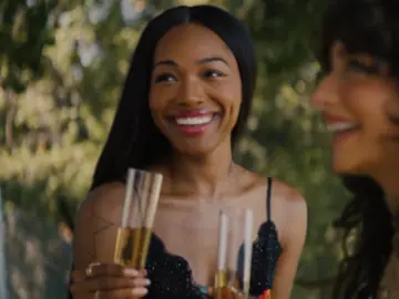 she’s not some influencer… it’s @quenblackwell #ilovala #ilovelaedit #quenblackwell #quenblackwelledit #fyp 