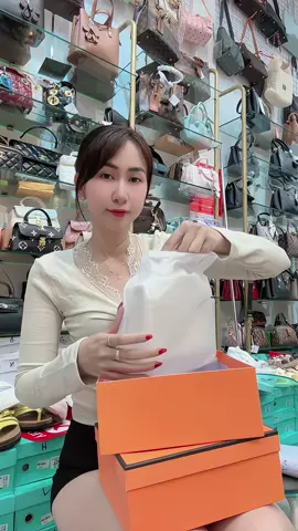 #emthybinhduong #cathycloset 