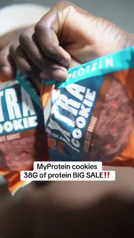 Protein cookies BIG SALE! #proteincookies #spotlight #tiktokmademebuyit #blackfridaydeals #myprotein 