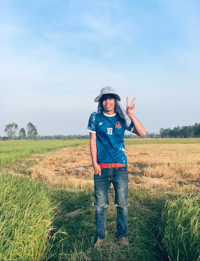 ខ្ញុំមិនខ្វល់អ្នកណាស្អប់ មិនស្រឡាញ់ខ្ញុំទេ សំខាន់ខ្ញុំរស់បែបខ្ញុំ😇😅 #24hrmehaktaclean 