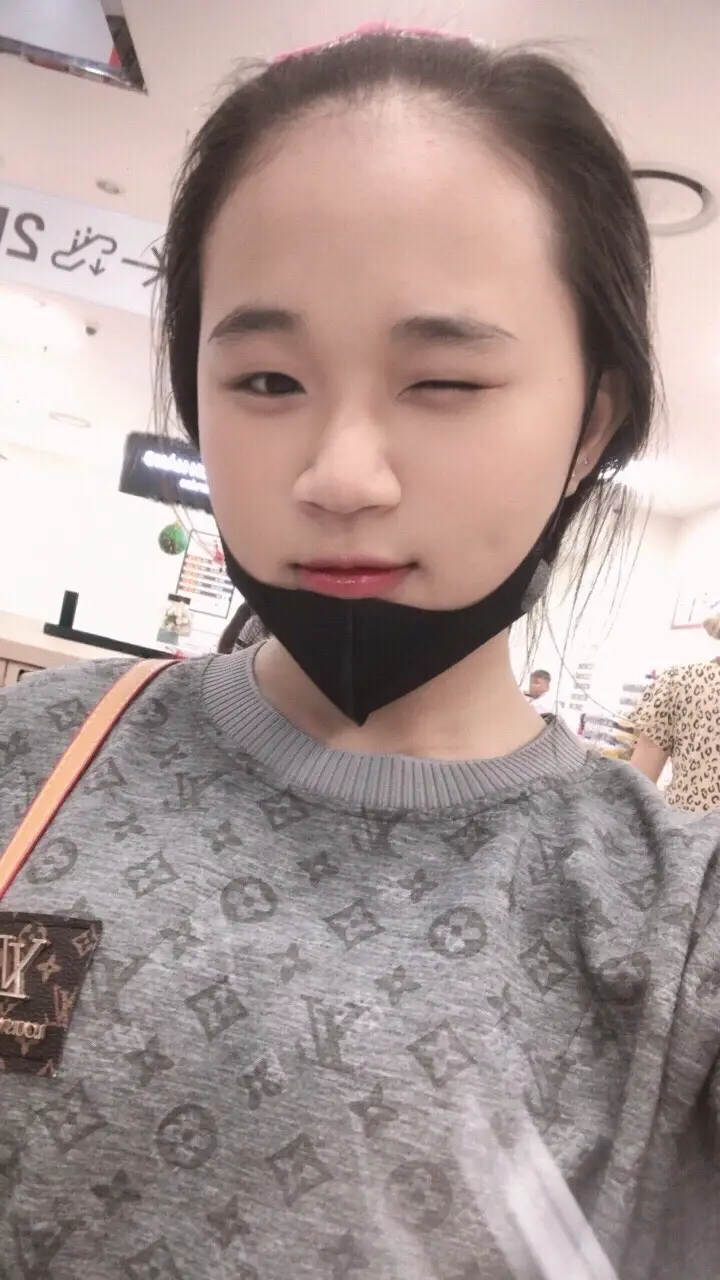 Bộ bà  sống dơ  lắm hả sao  tui nói gì  bà cũng nhột dạ!!  Ko phải tướng  đừng bướng với tui #xuhuonggggggggggggg #viral #fyp #xu 