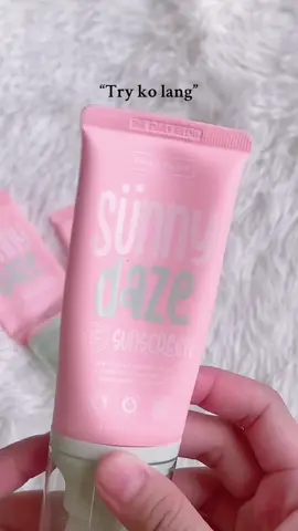 My new favorite sunscreen 🩷✨ I’m tossing my old one 😬 i’m a sensitive skin gurlie so mapili talaga balat ko sa mga products na nilalagay ko sa mukha ko. Always wear sunscreen ladies 💅✨                      #sunscreen #sunscreenforsensitiveskin #sunnydazesunscreen #dailyglow #fyp 