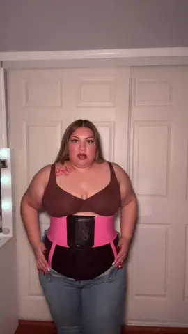 5’2-230lbs Size 3X #feelingirlshapewear #fyp #tiktokshopblackfriday #tiktokshopcybermonday #feelingirl @FeelinGirl 