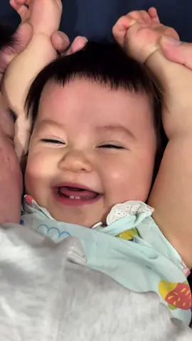 Chúc cô chú một ngày mới vui vẻ 😋