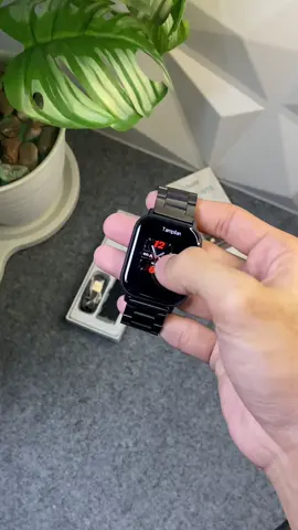 Smartwatch elegant dari Huafit dengan fitur fiturnya yang sudah lengkap,free 1 strap,cocok bgt buat kalian yang lagi cari Smartwatch multifungsi dengan kualitas terjamin🤩 #fypage #fyp #soundviral #smartwatch #fypviralシ 