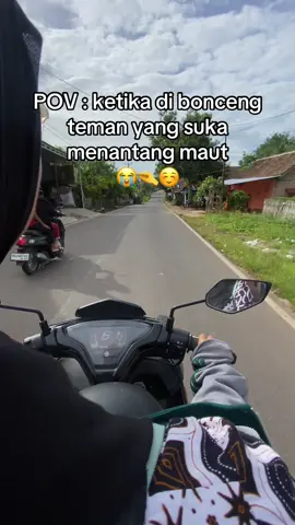 Gilo budak ini men lah bawak motor @ᯓᡣ𐭩 ren 🤣