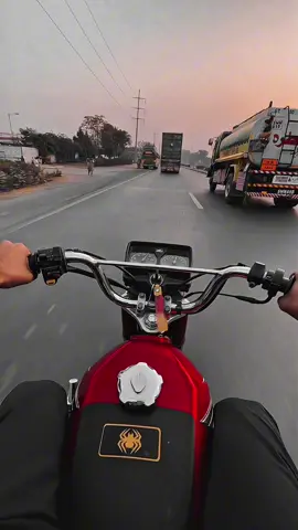 ishqa ve chadya tu kakh 🥺😩#bikeaccidentvideo #honda125 #viralvideo #honda125 #anwaarg @Mudasar Gg @GGCP (U) & Fund 