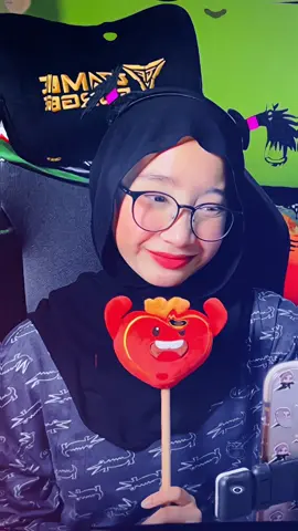 so lepasni jangan bagi alasan ye tak tau apa itu heart me! jangan lupa masuk live okay! hadirkan diri korang🫵🏻 #livestream #LIVEFEST2025 