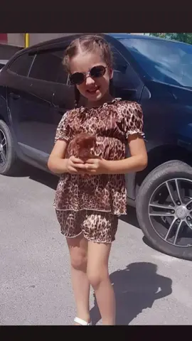 👑Не сравнивай себя ни с кем. У тебя свой путь. Смотри вперёд, иначе рискуешь сбиться с пути. @SofiaBalanescu @MomWithChocolata  #momtok #bellas #sofiabalanescu #momwithchocolata #pyf 