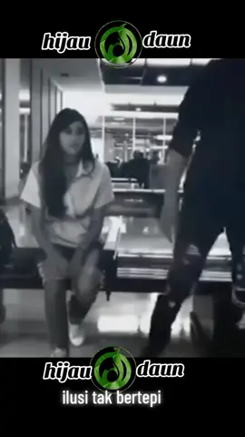 Nostalgia Musik🎵2000an Hijau Daun Band | Ilusi Tak Bertepi #ilusitakbertepi #hijaudaun #hijaudaunband #music #fyp 