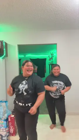 We wanna Sokosok too😆🫶 #fypシ #kosrpeian🥰 #Siblings #goodvibesonly #showsomelove  @Ïñùțñûť Ťæķ🧑🏿‍🦲 