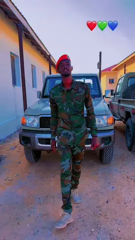 #saxardiid_commando🇸🇱🇨🇦💪 #laandheere_kibray🚬👑🙌 #pmpf_commando #PMPF 