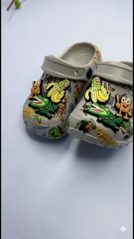 (PHOM TO) Dép Sục Tung Tung Cho Bé #depchobe #mevabe #giaydepchobe #depsucchobe #depcrosschobe  @MẸ 2 EM BÉ  @MẸ 2 EM BÉ  @MẸ 2 EM BÉ 