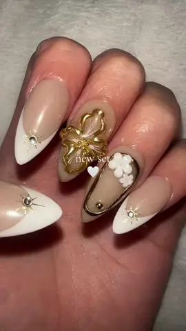 #newnails #holidaynails #pressonnails #tiktokshopblackfriday #tiktokshopcybermonday 
