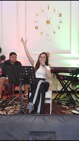 Aku Tenang - Diva Hani @Diva Hani🐳 #divahani #BERLIANMUSIC #akutenang #fyppppppppppppppppppppppp #berandatiktok 