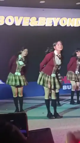 alaa kerii kerii lagiee #zeejkt48🦖 #christyjkt48 #chikajkt48 #jkt48 #fyp@_zeeasadel 