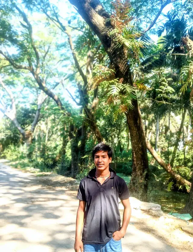 জান সত্যিই আপনাকে  অনেক ভালোবাসি  আপনাকে ছাড়া আমি শূন্য আপনি থাকলে আমি পরিপূর্ণ ❤️‍🩹☺️ O 