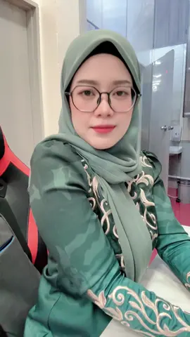 Mcm salah hri jer lgu ni 🤣🤣