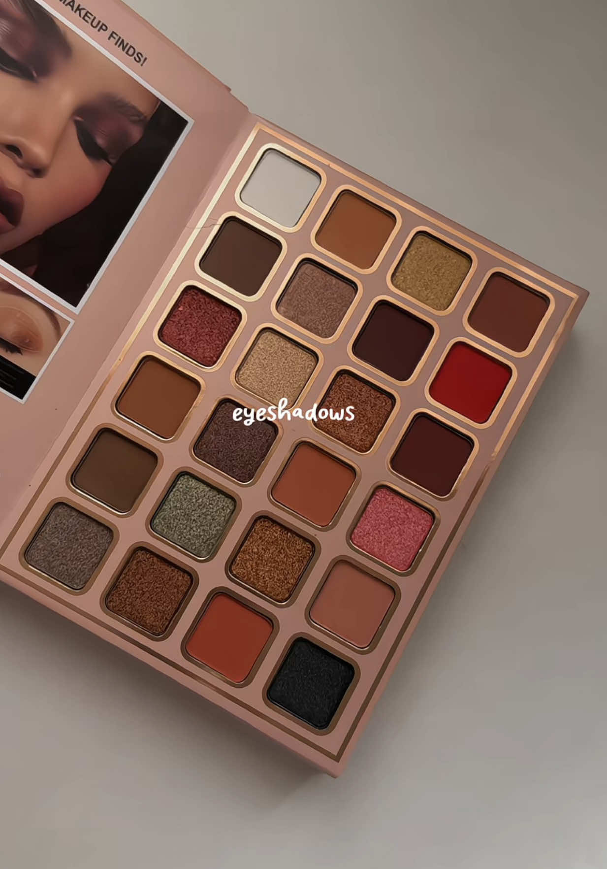 Obsessed with how blendable and pigmented these are. 😍 #makeup #makeuppallete #eyeshadowpalette #trending #viral 