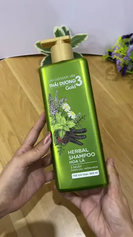 Dầu gội giảm gàu ngứa #daugoi #daugoithaoduoc #daugoisaothaiduong #xuhuong #tranghatay96 